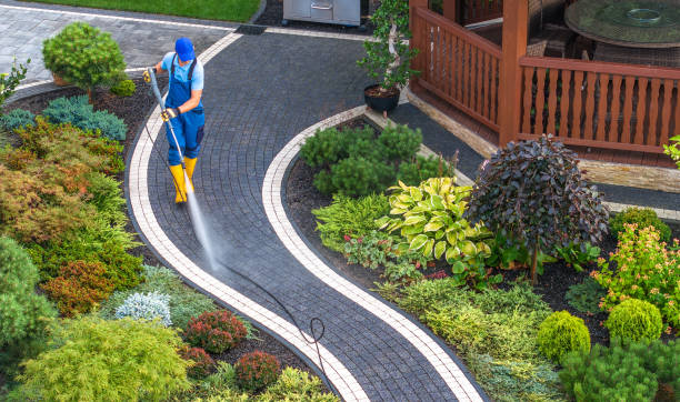 Why Choose Our Certified Pressure Washing Experts for Your Project Needs in Moberly, MO?
